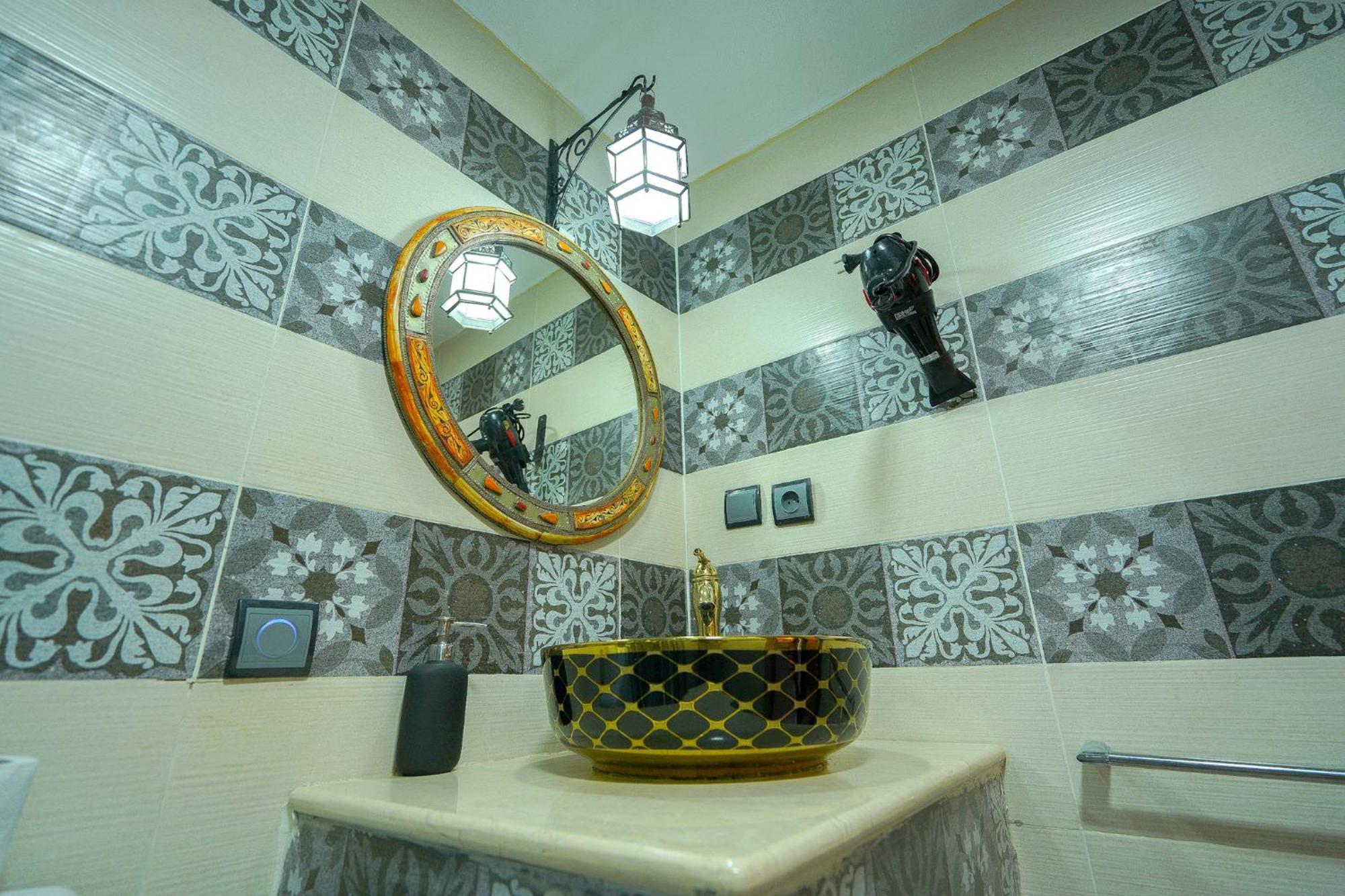 Riad Sahraui เฟส ภายนอก รูปภาพ